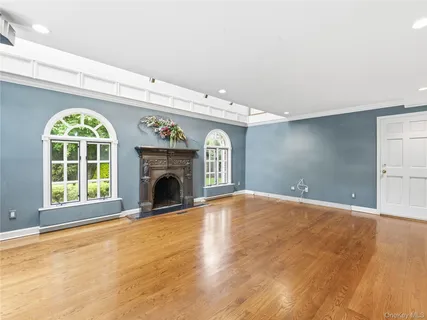 $2,998,000 | 61 Mason Drive, Manhasset, NY 11030