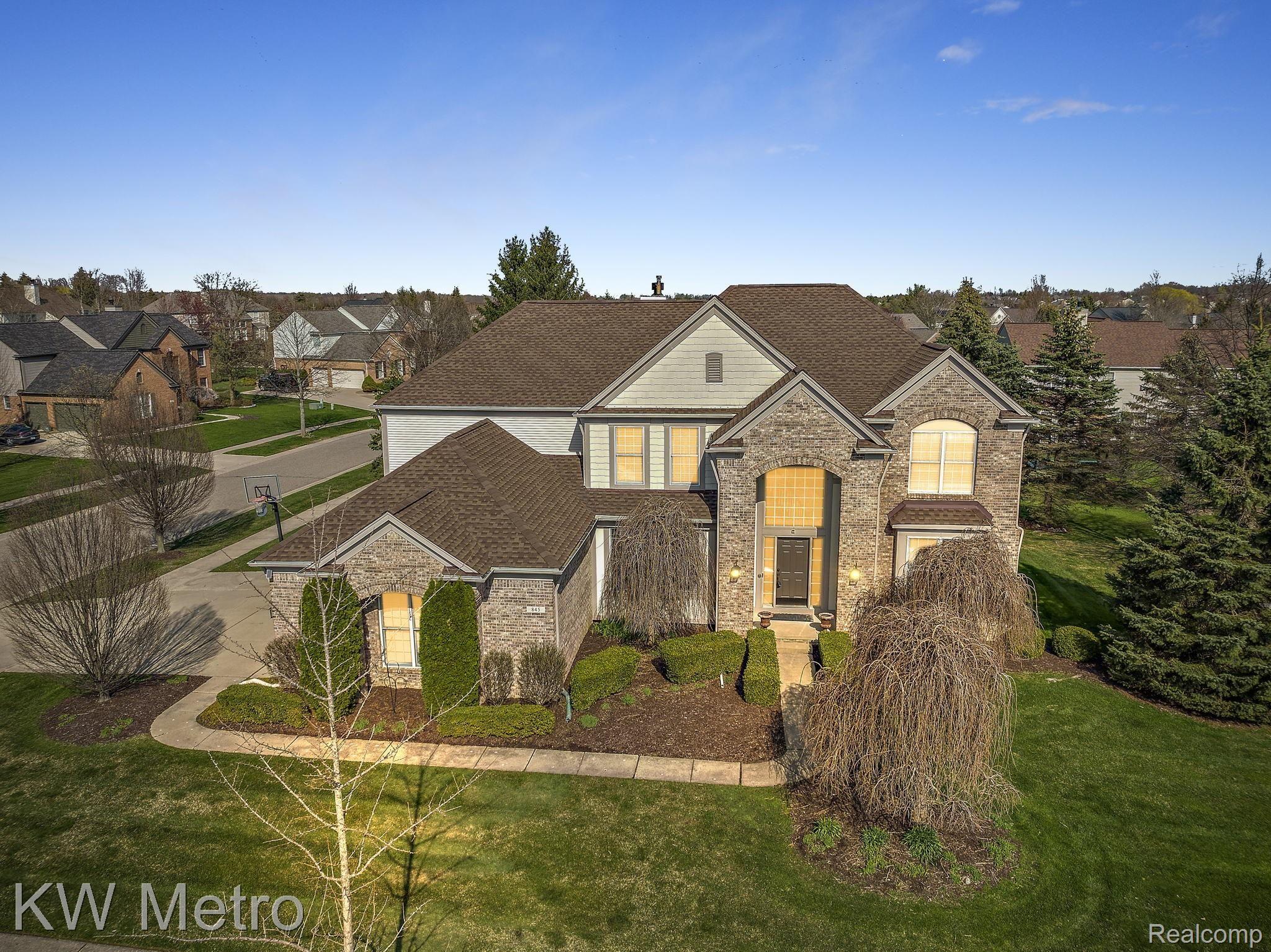 845 Loggers Circle Rochester, MI 48307 - Photo 12 of 53 12-web-or-mls-DJI_0214-dte.jpg