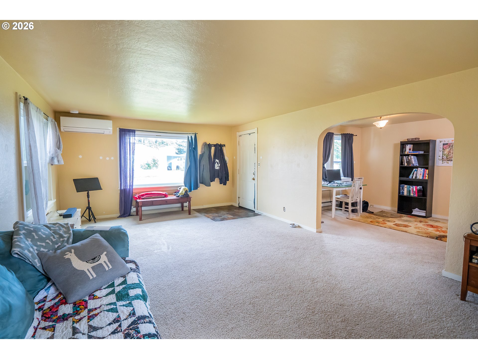 300 21st Street Springfield, OR 97477 - Photo 4 of 37