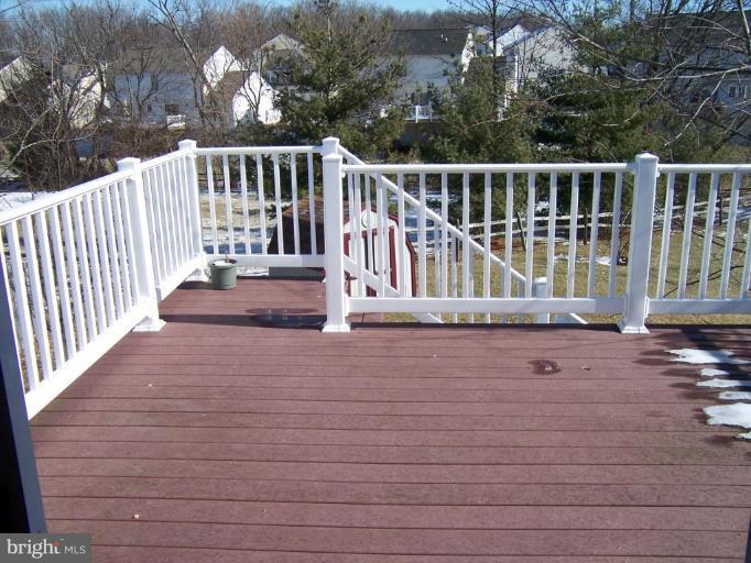 219 Roth Avenue Taneytown, MD 21787 - Photo 20 of 29 Deck