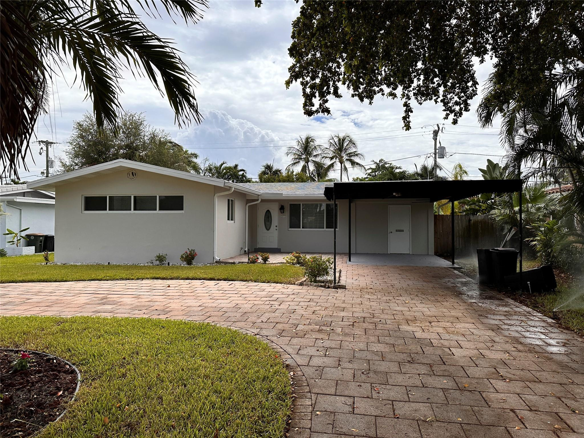 2611 Northeast 20th Avenue Lighthouse Point, FL 33064 - Photo 1 of 25 Photo 1