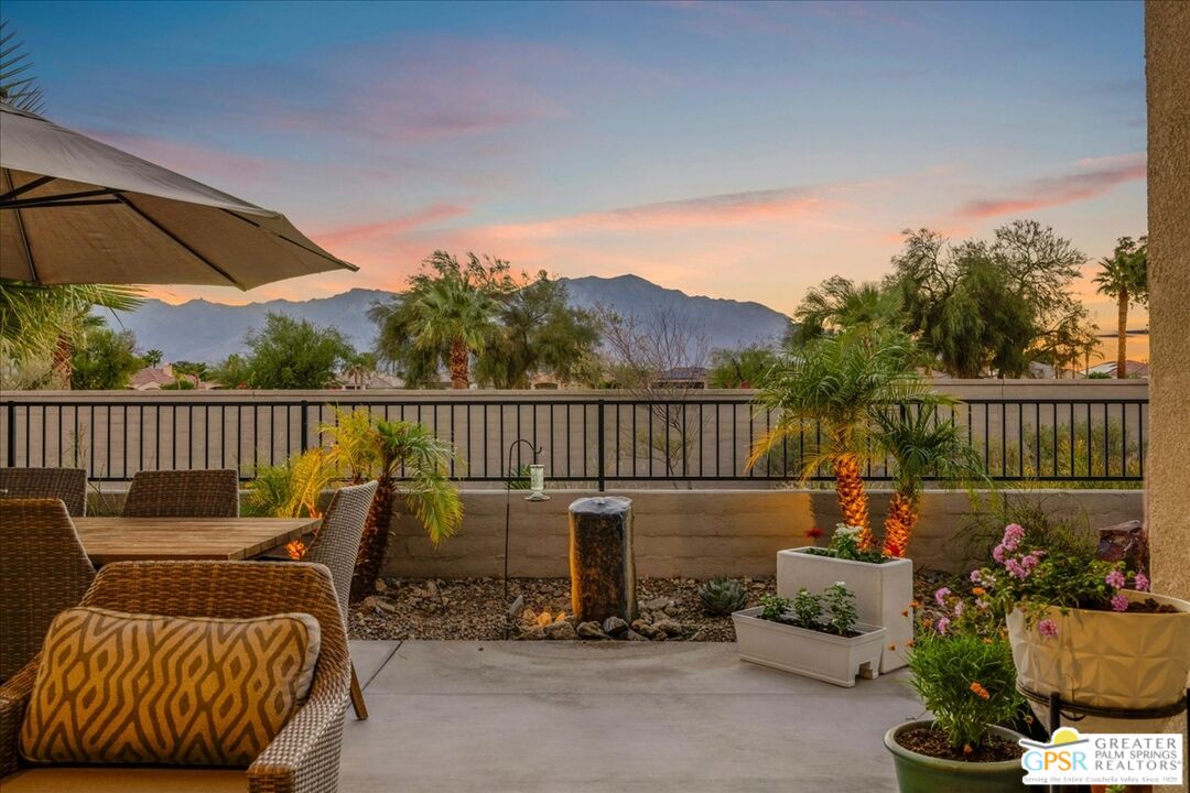 70 Cork Tree Rancho Mirage, CA 92270 - Photo 2 of 31 Gallery Image 2
