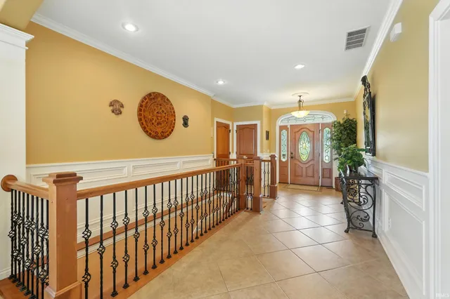 $995,000 | 4800 South 930 East, Wolcottville, IN 46795