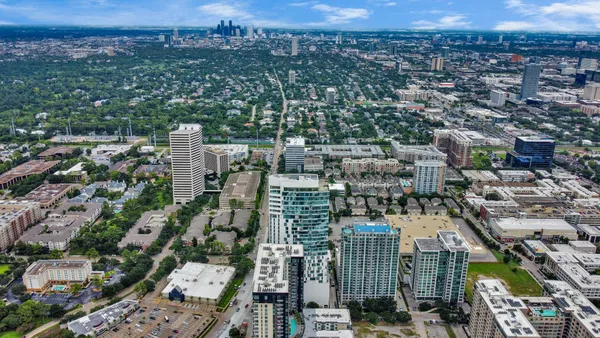 $825,000 | 4521 San Felipe Street, Unit 1904, Houston, TX 77027