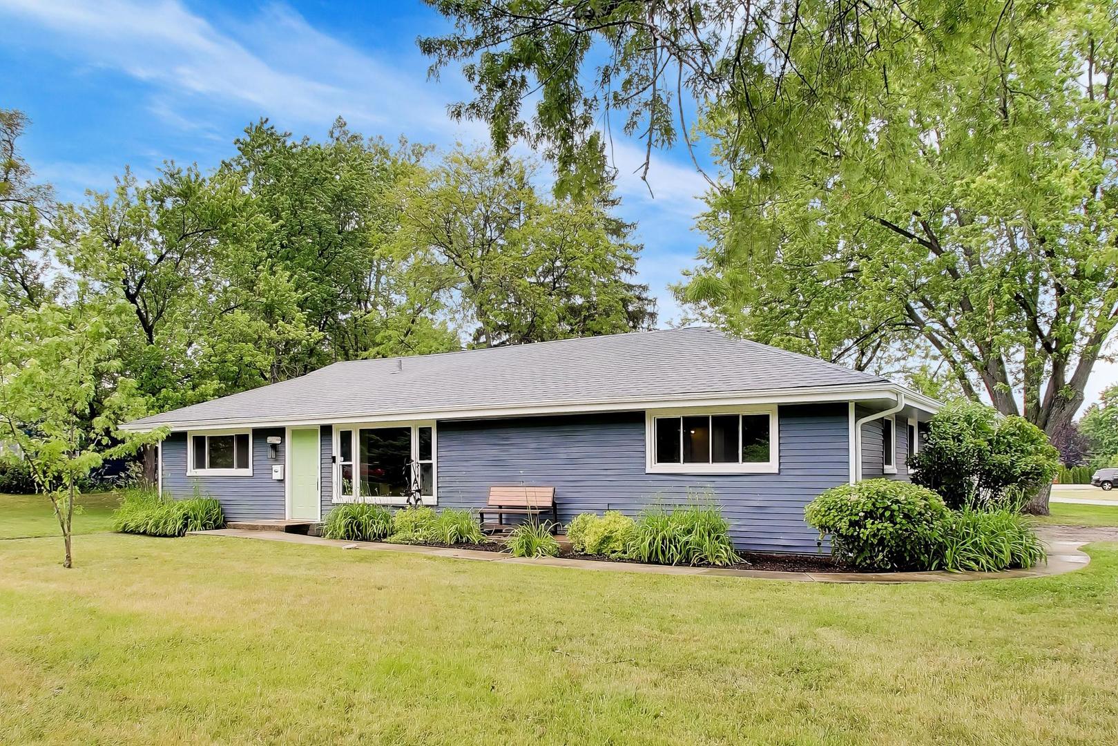 10 Rugby Road Lake Zurich, IL 60047 - Photo 3 of 39