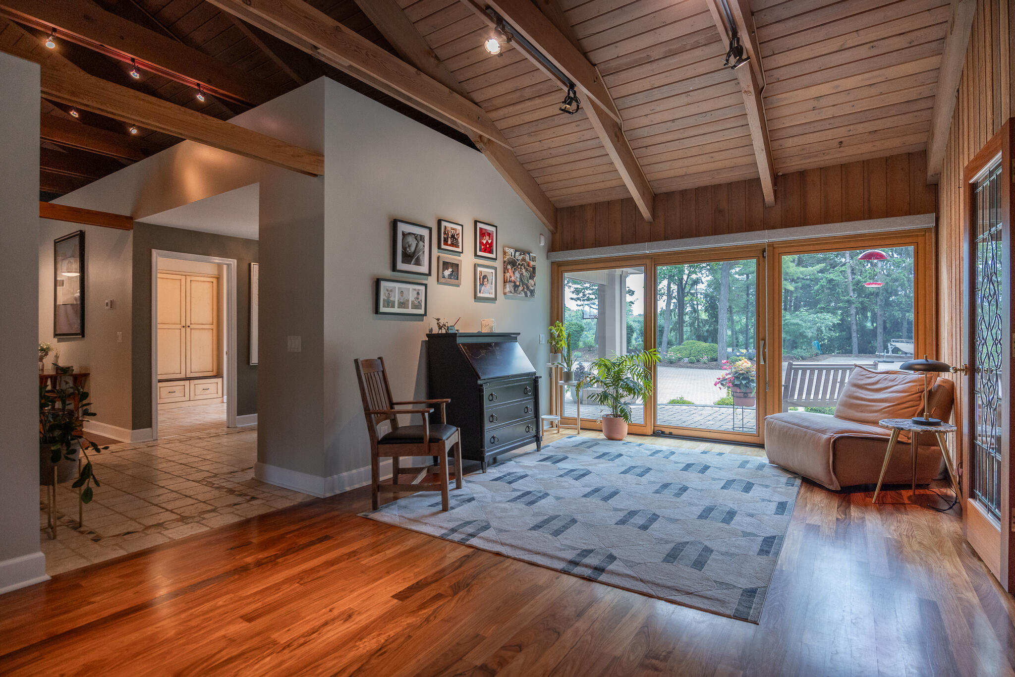 10750 Koebbe Road Manchester, MI 48158 - Photo 83 of 137 sittingroom00