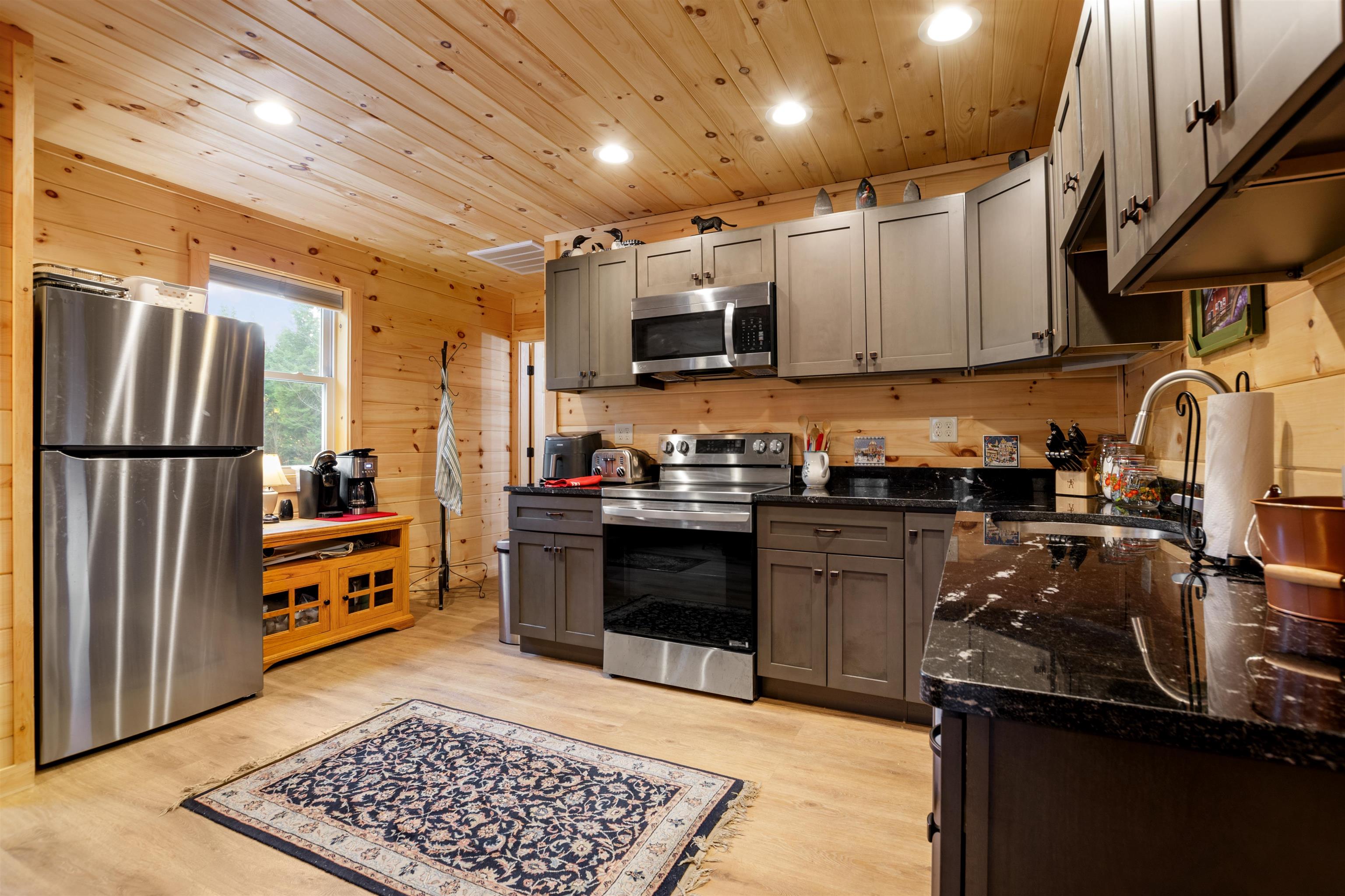 130 Poisson Drive Canaan, VT 05903 - Photo 6 of 29