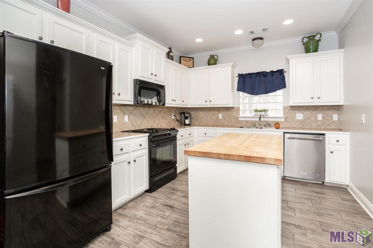 10136 Springtree Avenue Baton Rouge, LA 70810 - Photo 5 of 14 Gallery Image 5