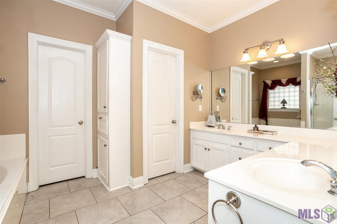 10136 Springtree Avenue Baton Rouge, LA 70810 - Photo 10 of 14 Gallery Image 10