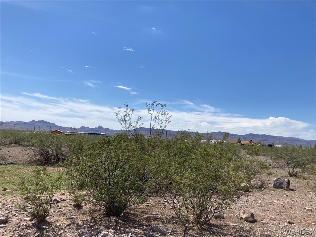 . North Escuela Road Golden Valley, AZ 86413 - Photo 4 of 18 Gallery Image 4