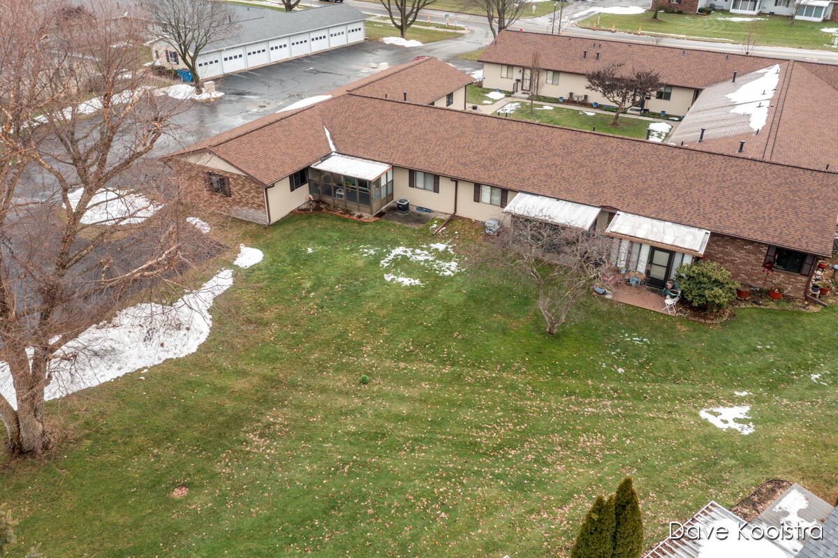 5064 Green Meadow Road Kalamazoo, MI 49009 - Photo 27 of 33 IMG_1025