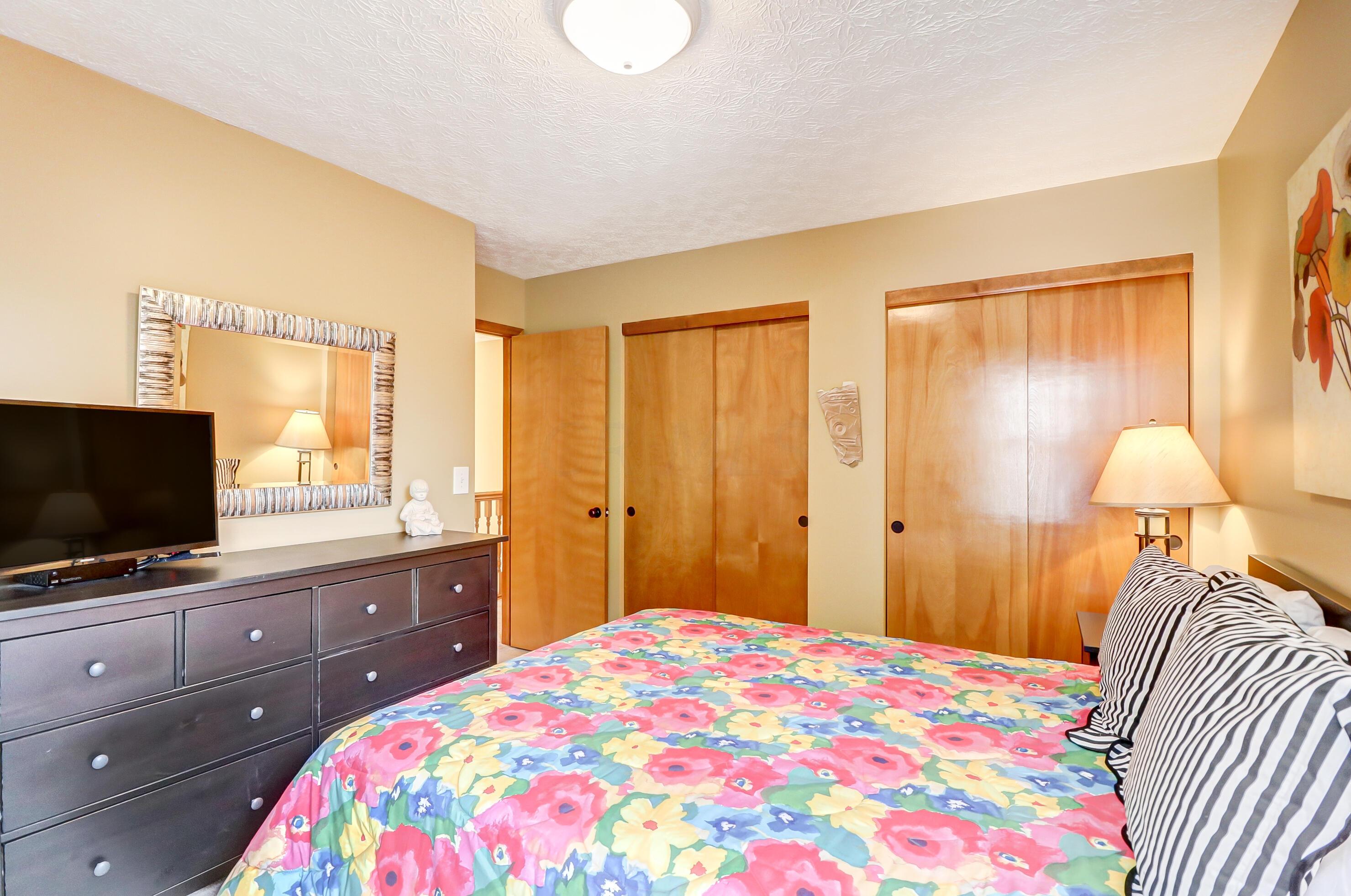 2376 Willis Road Dublin, OH 43016 - Photo 27 of 40 2nd Bedroom