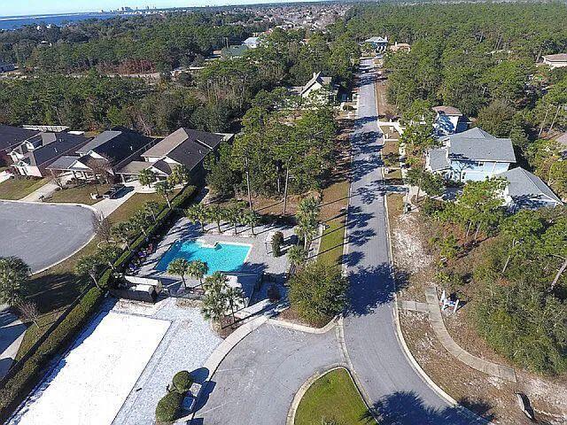 10667 Squall Line Road Pensacola, FL 32507 - Photo 11 of 57 11