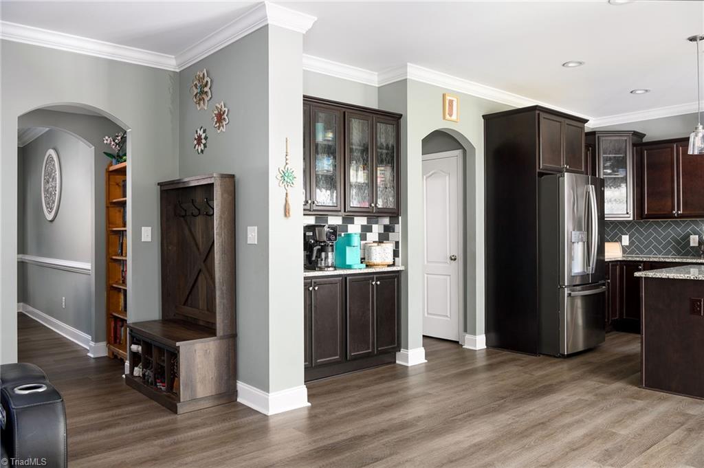 2929 Fernley Court High Point, NC 27262 - Photo 11 of 36