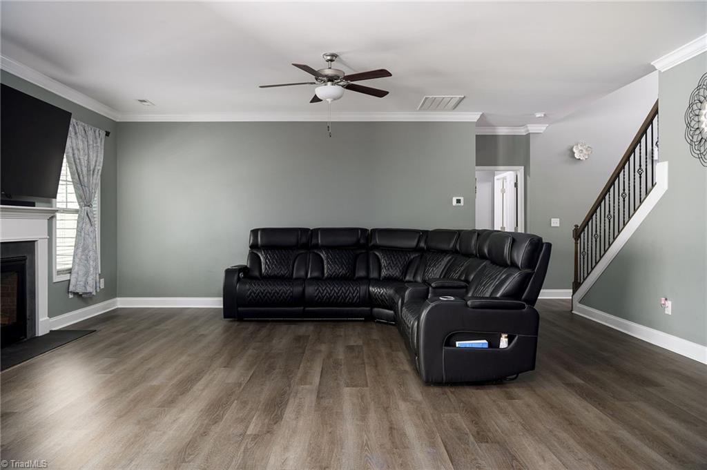 2929 Fernley Court High Point, NC 27262 - Photo 14 of 36