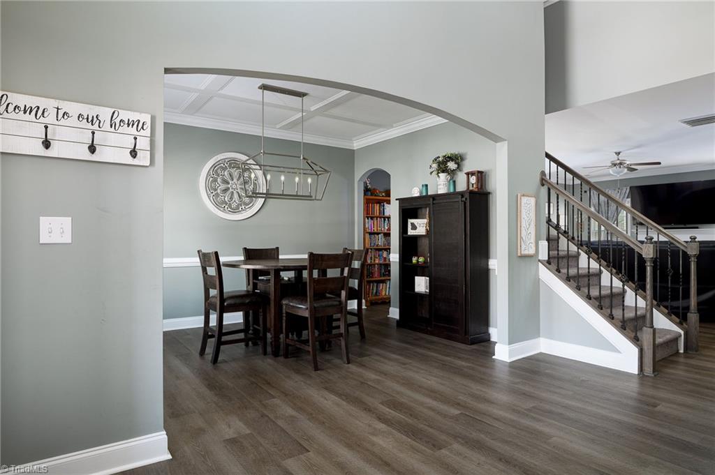 2929 Fernley Court High Point, NC 27262 - Photo 4 of 36 Dining room with arched doorways