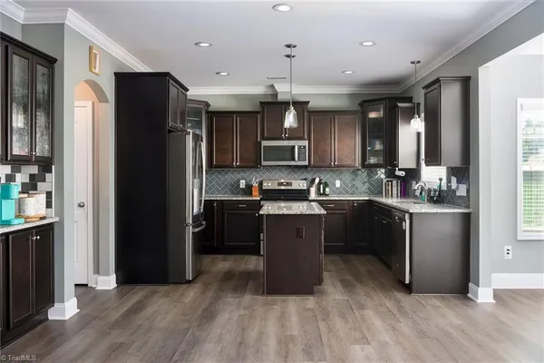 $550,000 | 2929 Fernley Court, High Point, NC 27262