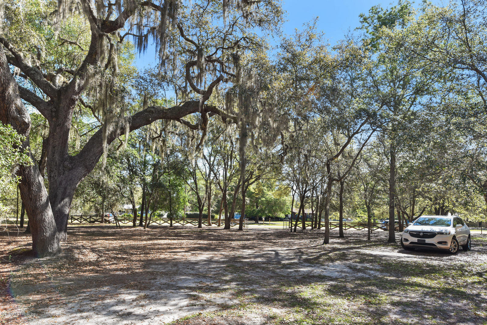 7668 Kings Canyon Road Keystone Heights, FL 32656 - Photo 3 of 30 Front Yard