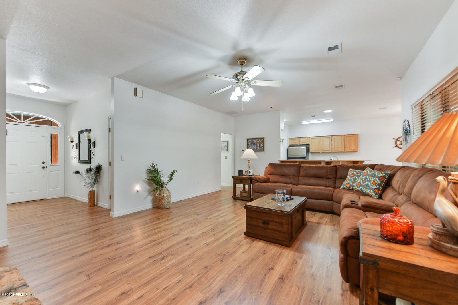 7668 Kings Canyon Road Keystone Heights, FL 32656 - Photo 10 of 30 Living Room