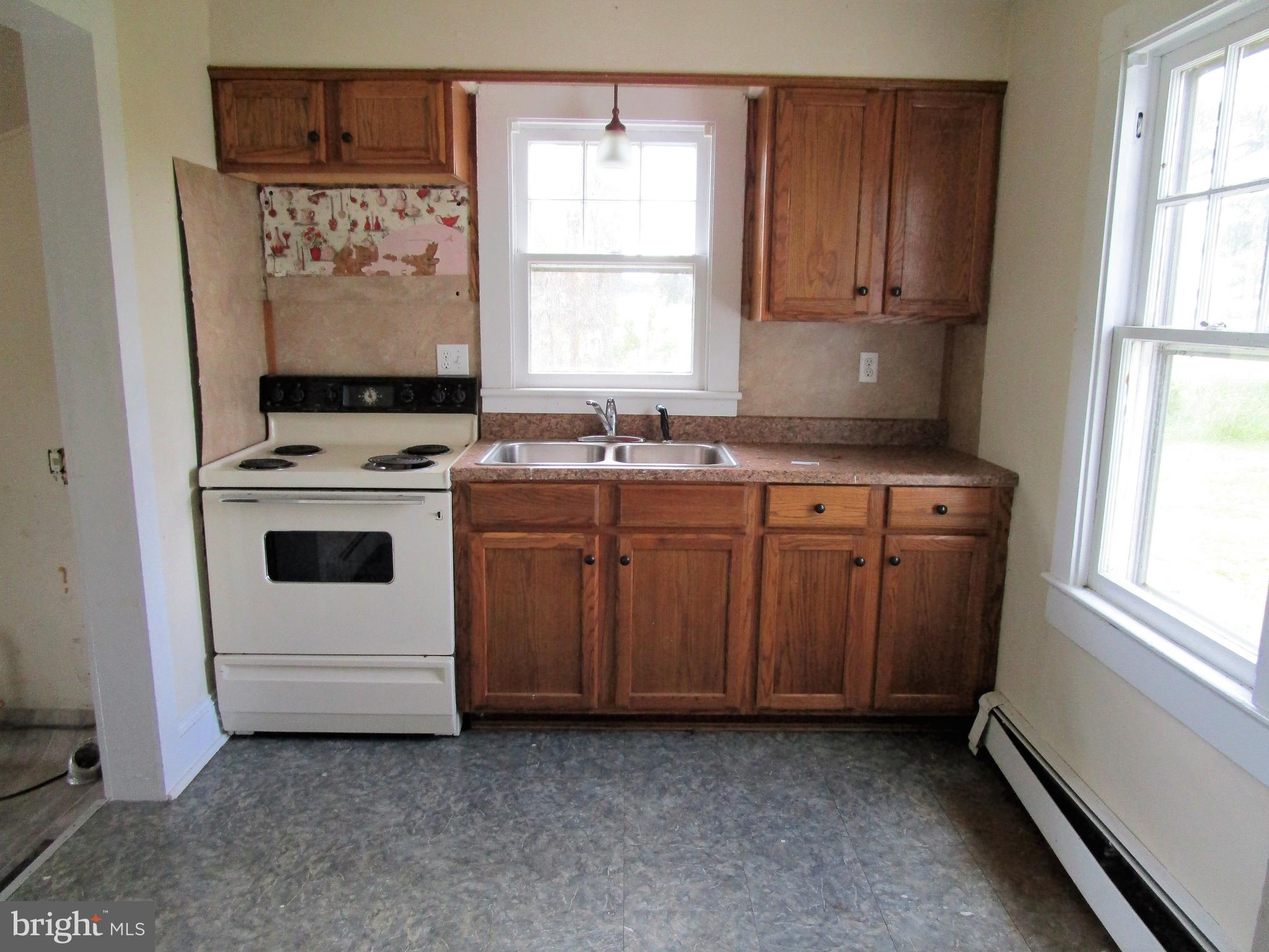 8330 Little Brown Road Eden, MD 21822 - Photo 10 of 34 kitchen