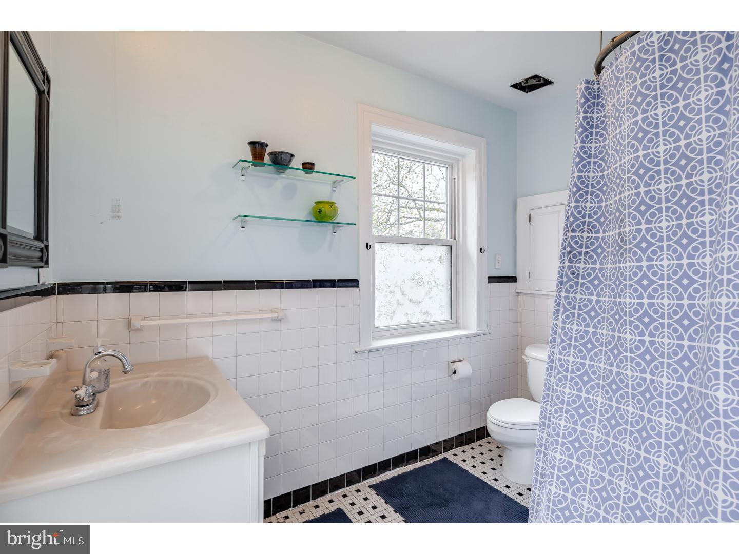 139 Merion Avenue Haddonfield, NJ 08033 - Photo 17 of 25 Master Bathroom