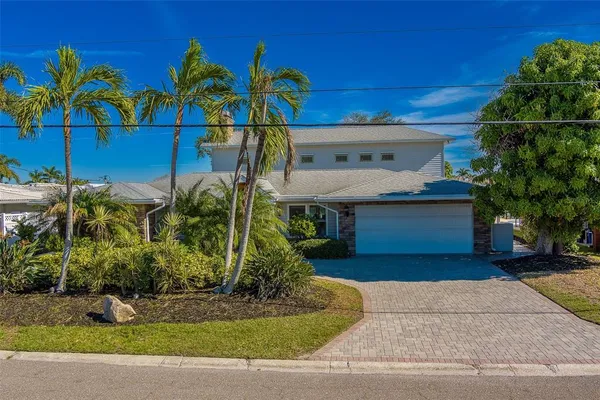 $2,349,900 | 207 Midway Island, Clearwater Beach, FL 33767