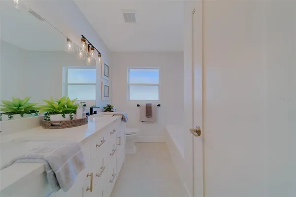 $2,349,900 | 207 Midway Island, Clearwater Beach, FL 33767