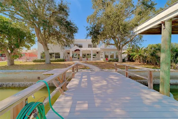 $2,349,900 | 207 Midway Island, Clearwater Beach, FL 33767
