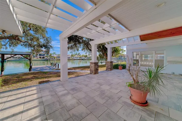 $2,349,900 | 207 Midway Island, Clearwater Beach, FL 33767