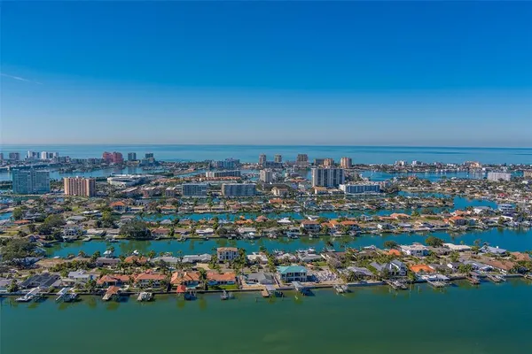 $2,349,900 | 207 Midway Island, Clearwater Beach, FL 33767