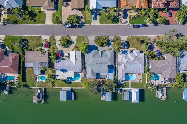 $2,349,900 | 207 Midway Island, Clearwater Beach, FL 33767