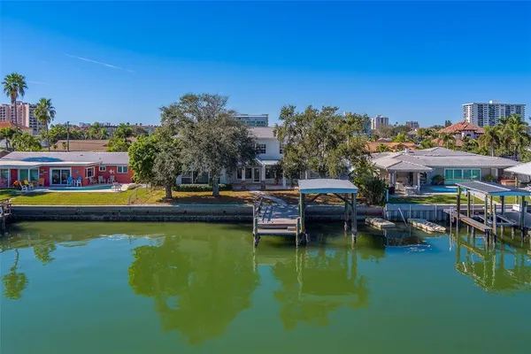 $2,349,900 | 207 Midway Island, Clearwater Beach, FL 33767