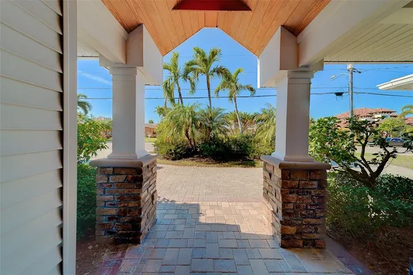 $2,349,900 | 207 Midway Island, Clearwater Beach, FL 33767