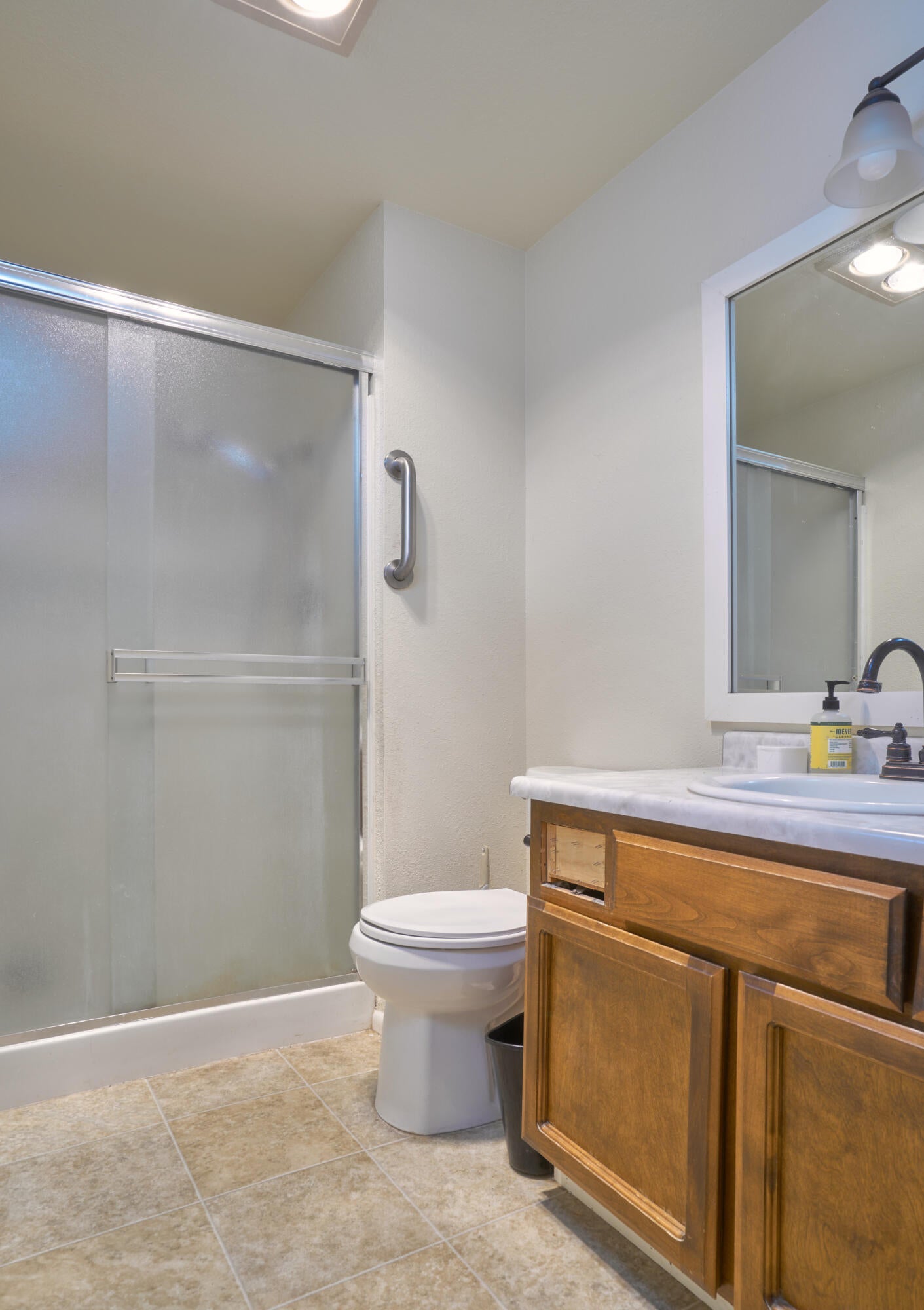 2617 Delta Waters Road Medford, OR 97504 - Photo 11 of 18 2617 Delta Waters Rd_15