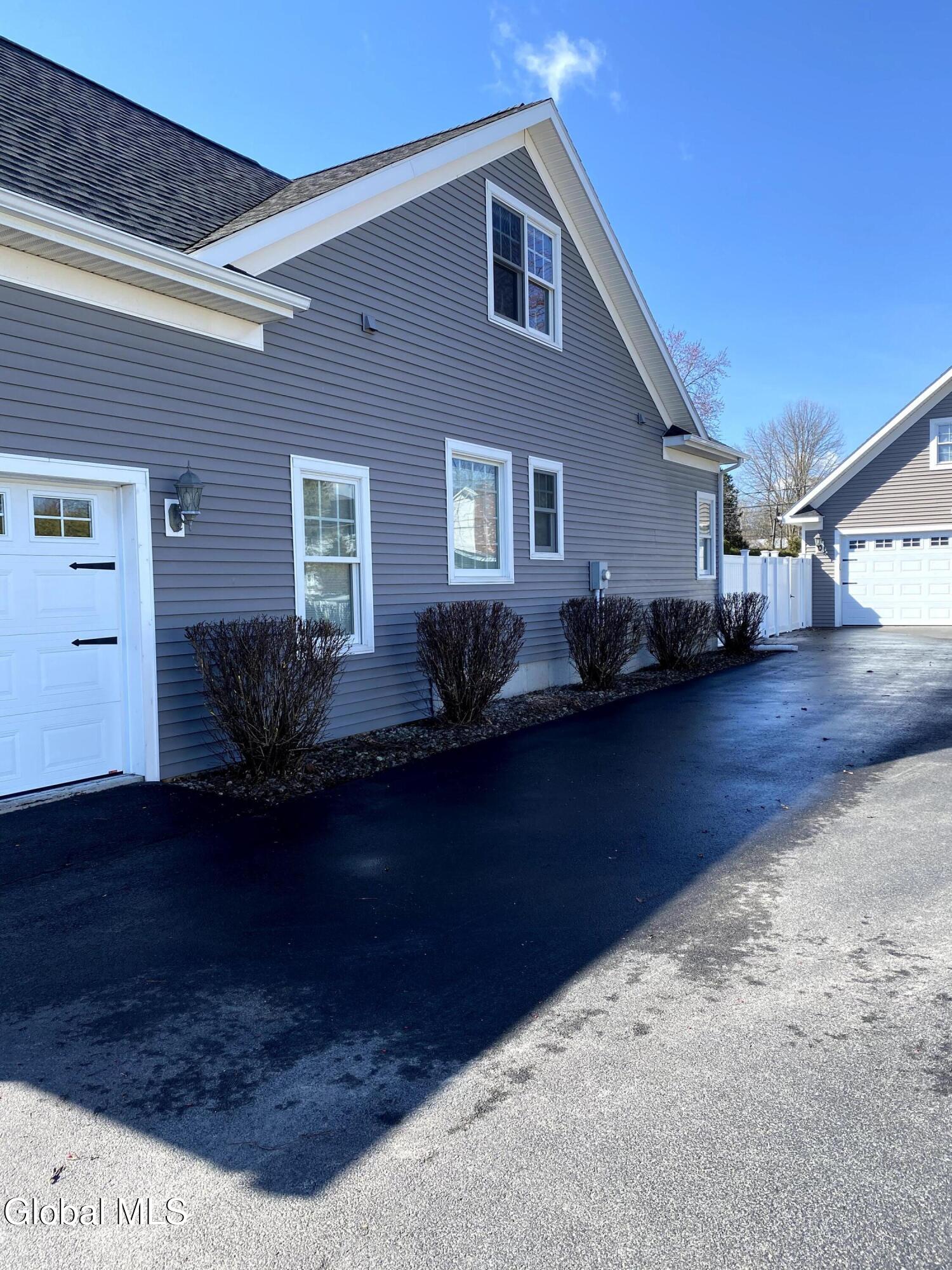 133 Prospect Avenue Plattsburgh, NY 12901 - Photo 5 of 86 IMG_8162