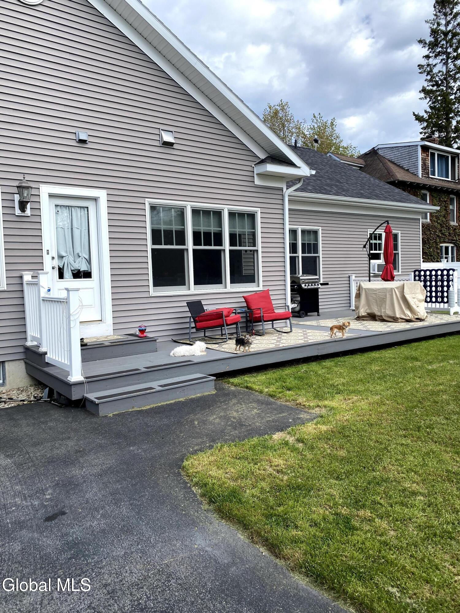 133 Prospect Avenue Plattsburgh, NY 12901 - Photo 10 of 86 IMG_8536