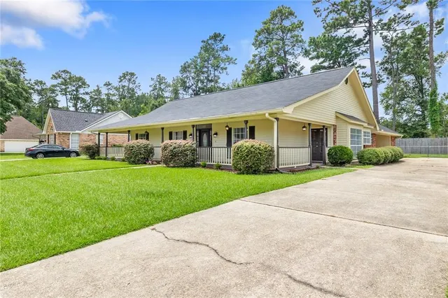 $330,000 | 1108 Rue De La Paix, Hammond, LA 70403