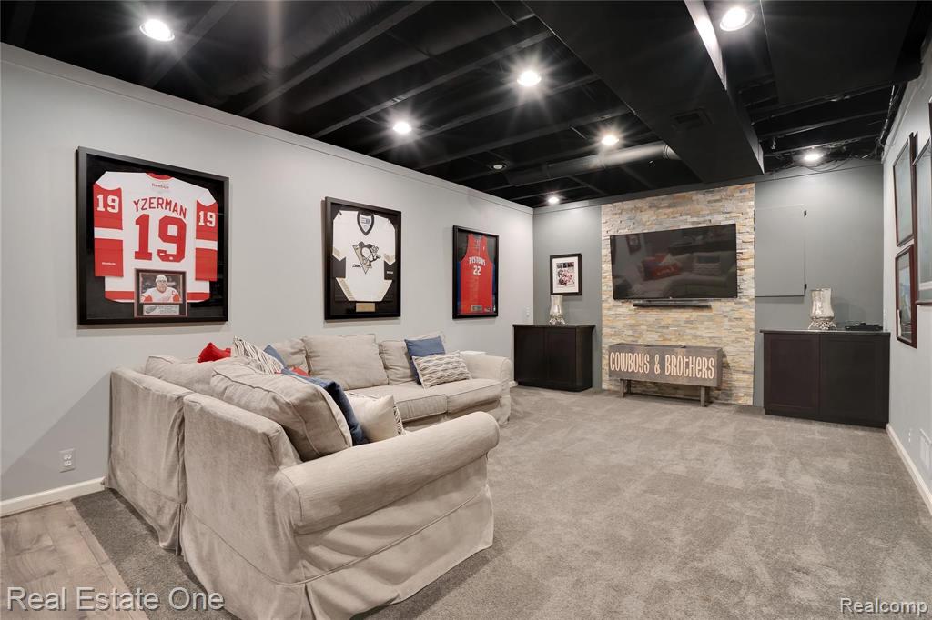 3214 Everett Drive Rochester Hills, MI 48307 - Photo 32 of 50