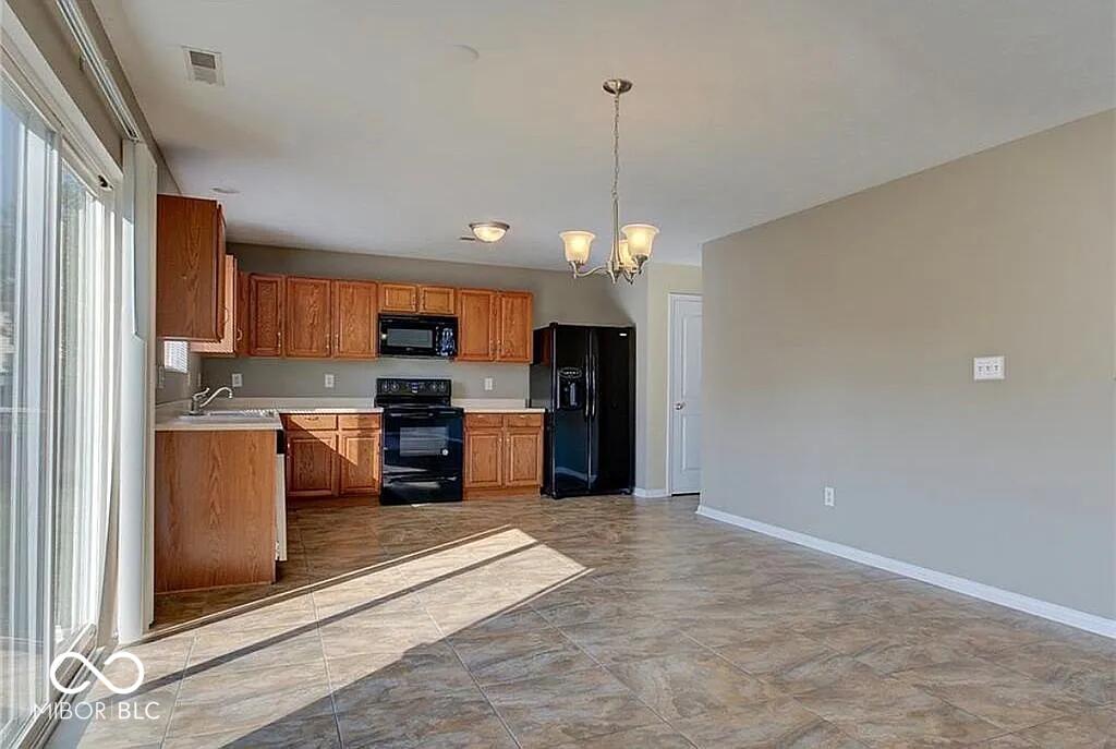 11217 Candice Drive Fishers, IN 46038 - Photo 15 of 61