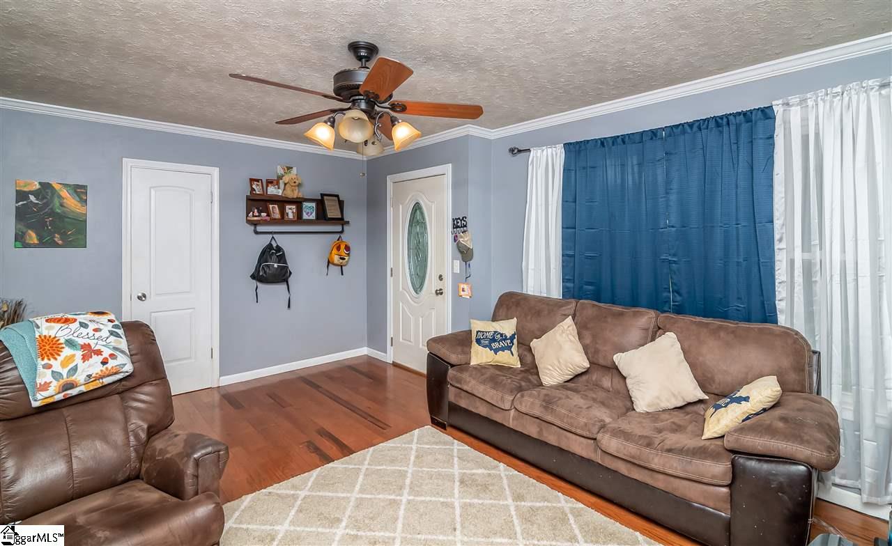 715 Bridwell Road Travelers Rest, SC 29690 - Photo 5 of 27 Gallery Image 5