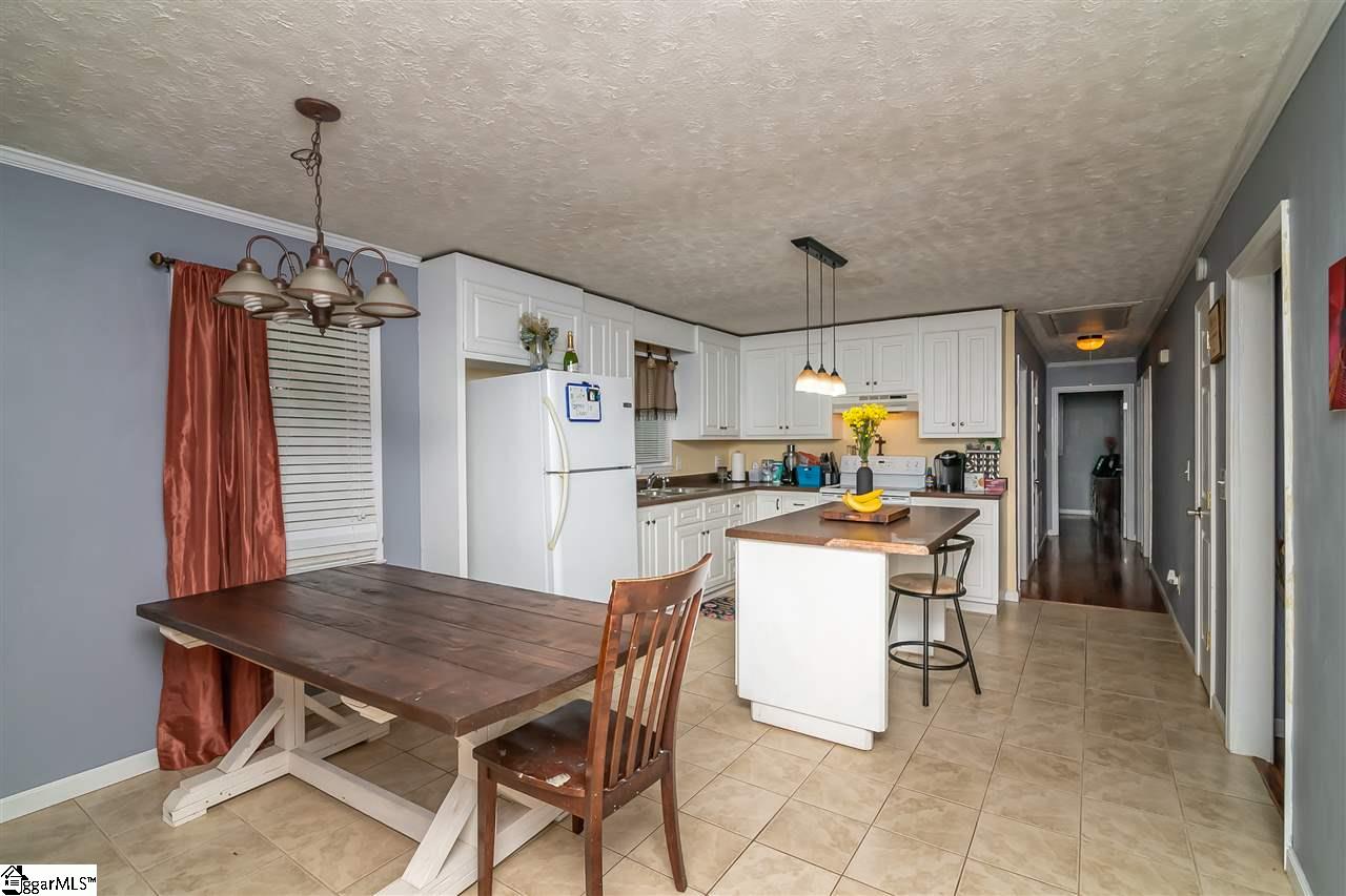 715 Bridwell Road Travelers Rest, SC 29690 - Photo 9 of 27 Gallery Image 9