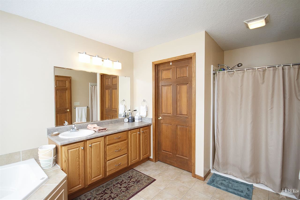 16520 Madden Road Churubusco, IN 46723 - Photo 16 of 30 Gallery Image 16