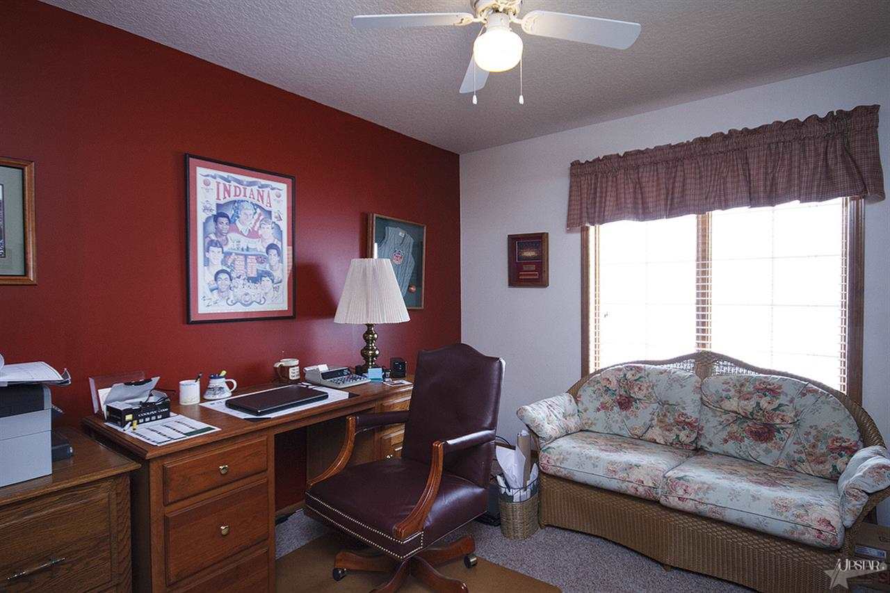 16520 Madden Road Churubusco, IN 46723 - Photo 18 of 30 Gallery Image 18