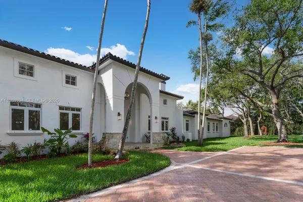 $4,995,000 | 6200 Southwest 130th Terrace, Pinecrest, FL 33156