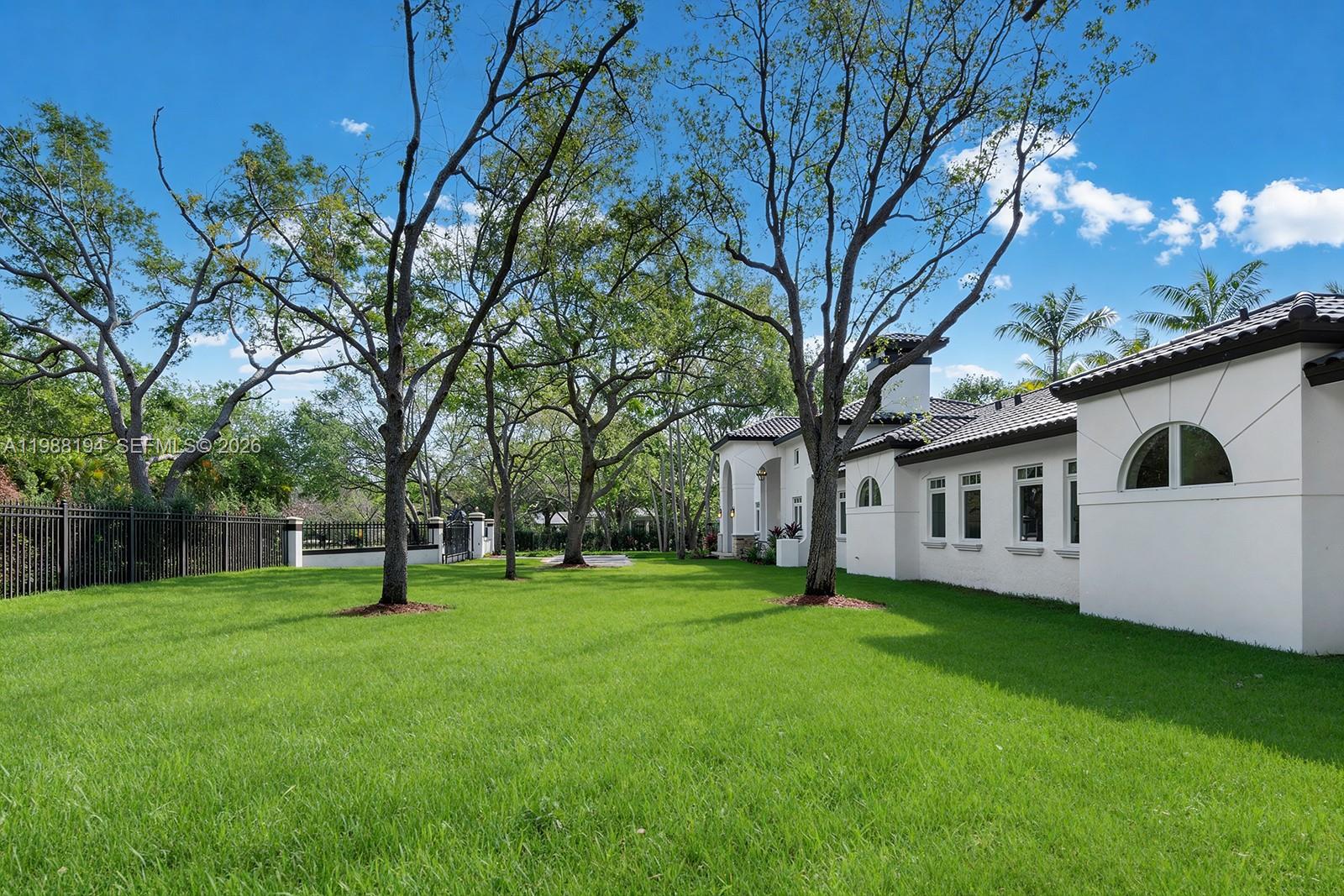 6200 Southwest 130th Terrace Pinecrest, FL 33156 - Photo 38 of 61
