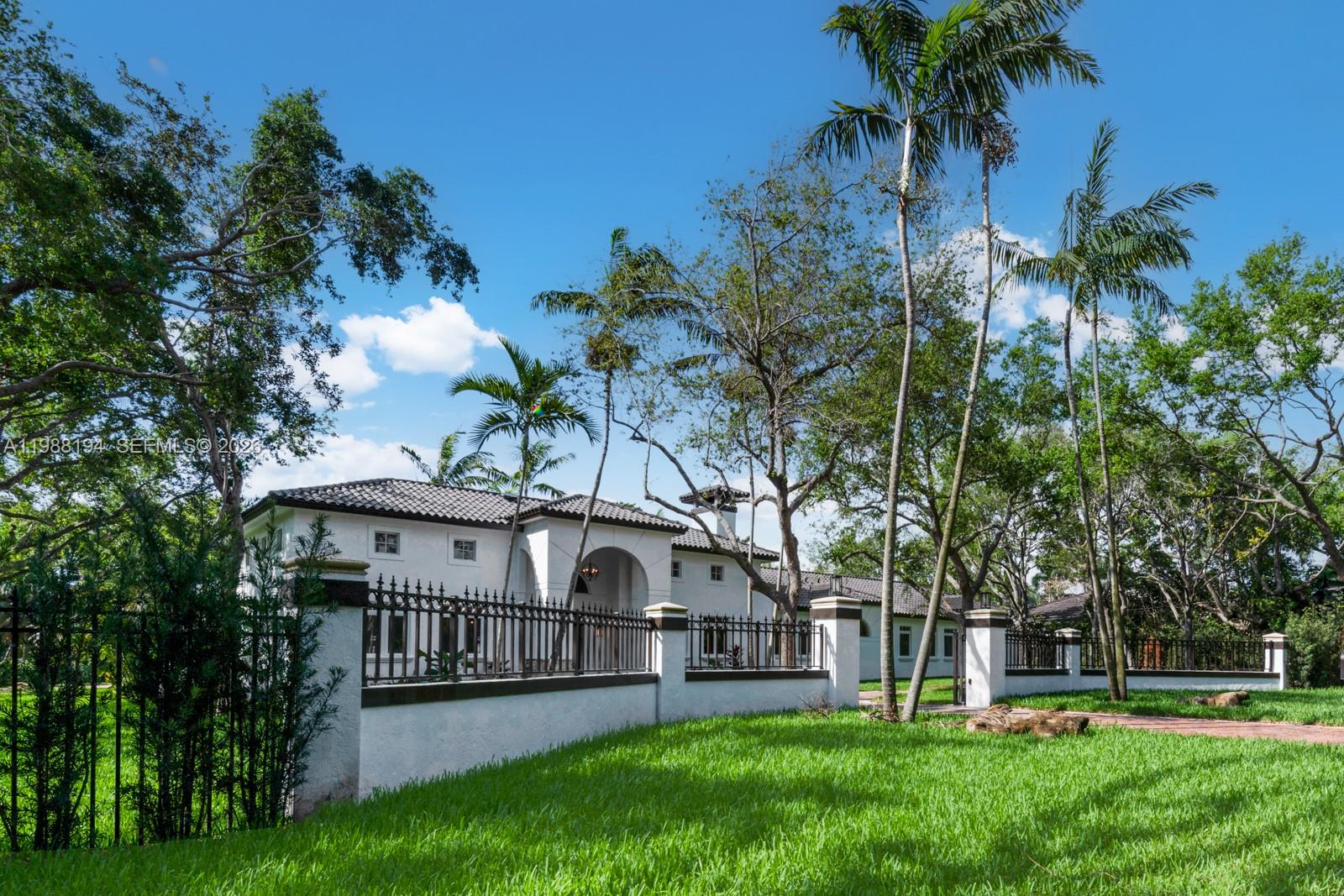 6200 Southwest 130th Terrace Pinecrest, FL 33156 - Photo 4 of 61