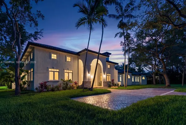 $4,995,000 | 6200 Southwest 130th Terrace, Pinecrest, FL 33156