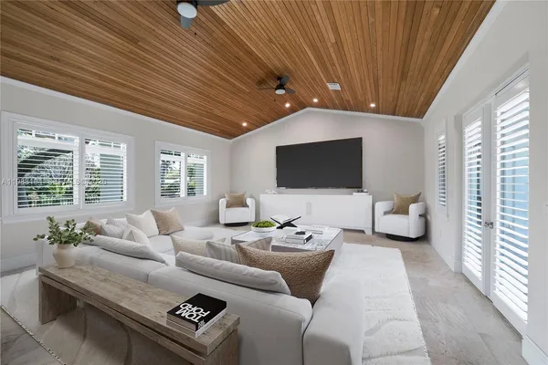 $4,995,000 | 6200 Southwest 130th Terrace, Pinecrest, FL 33156