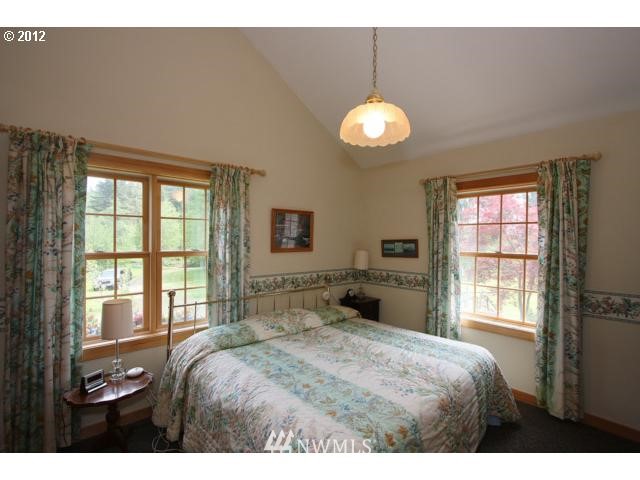 36110 Northeast Thompson Road Yacolt, WA 98675 - Photo 8 of 15 Gallery Image 8