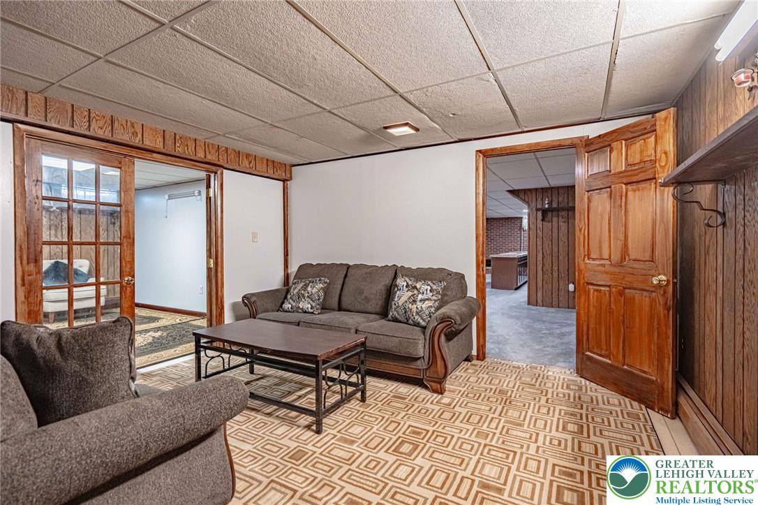 3609 Windy Road Orefield, PA 18069 - Photo 64 of 97 2ND IN LAW SUITE LIVING ROOM